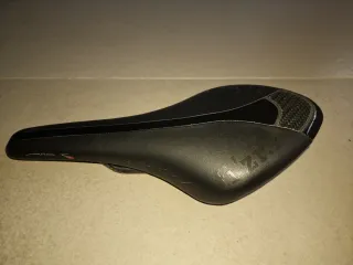 Fizik Arione Carbon