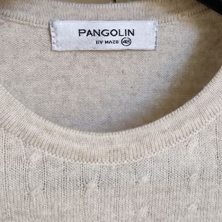 Jersey manga corta mujer PANGOLIN de color beige.