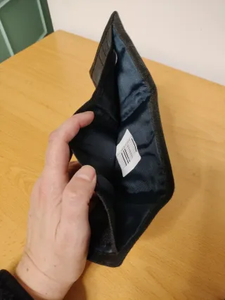 Cartera Fila azul marino tela y velcro