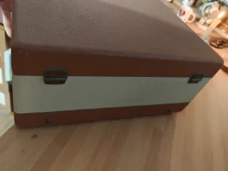 Giradischi Zodyna RTV-1 con disco Maria Goretti