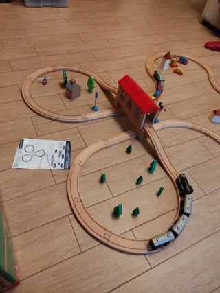 Tren de madera Imaginarium + ciudad