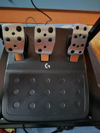 Volante Logitech G923 Trueforce + Palanca cambios