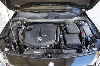Mercedes-Benz GLA 200d Aut. Pack AMG 2017