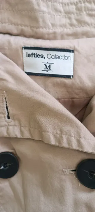 Parka mujer beige con cinturón