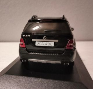 Mercedes ML 500 - 2005
