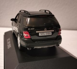 Mercedes ML 500 - 2005