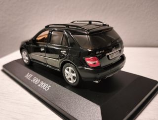 Mercedes ML 500 - 2005