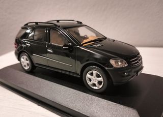 Mercedes ML 500 - 2005
