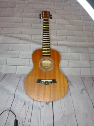 Ukelele Tenor