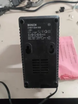 Caricabatterie Bosch AL 60 4,8V-12V