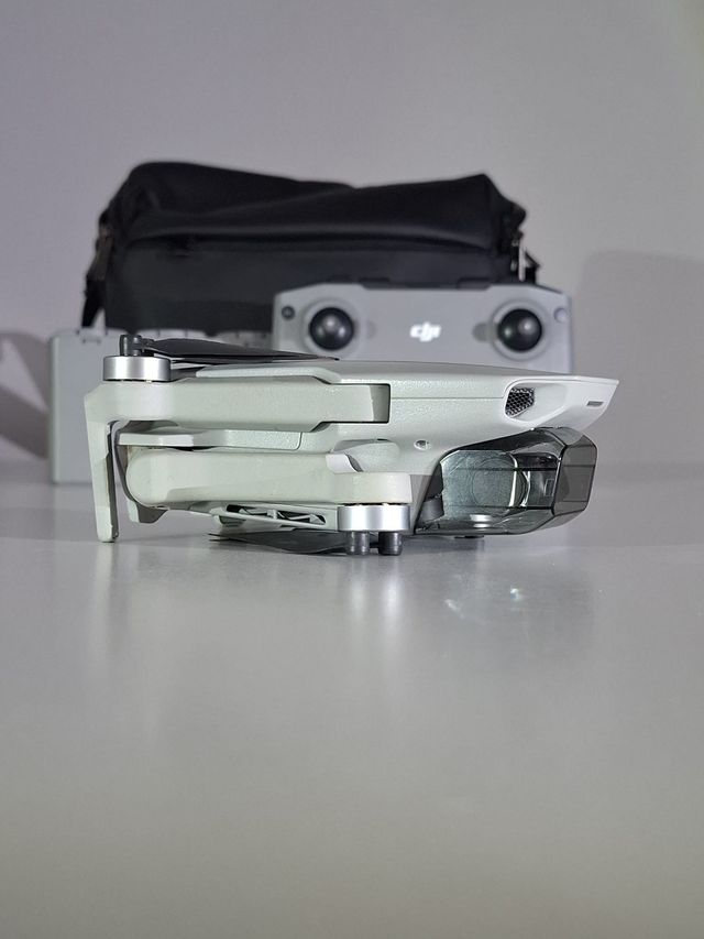 DJI Mini 2 Fly More Combo