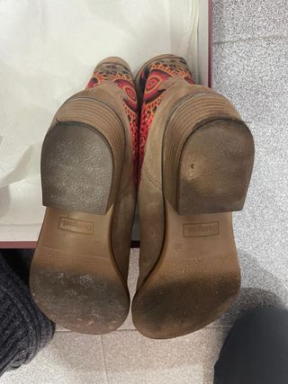 Botines Desigual Marrones 39