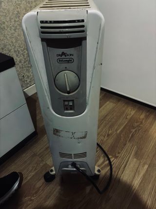 Estufa DeLonghi Dragon 2.5 kW