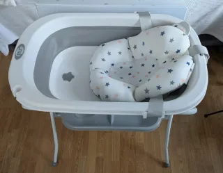 Bañera Bubble plegable con cambiador y reductor