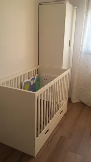 Cuna IKEA STUVA Blanca con Cajones.