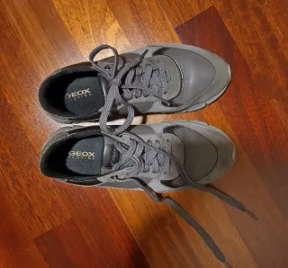 Zapatos Geox Talla 35 Gris