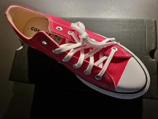 Converse fuxia Talla 41