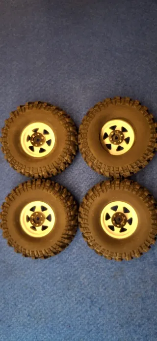 Llantas RC Crawler Louise 1.9 (4 unidades)