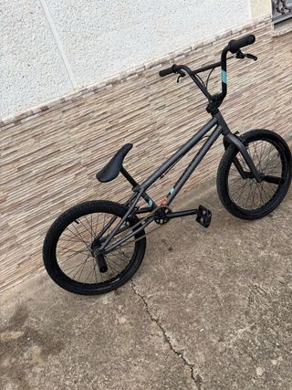 Bicicleta BMX Monty