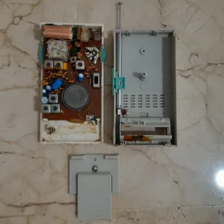 Radio vintage Philips D1550 Blanca Años 80