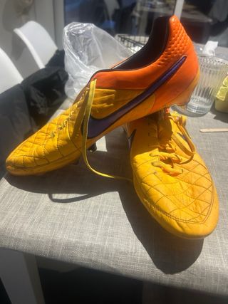 Botas de fútbol Nike tiempo Naranja/Amarillo