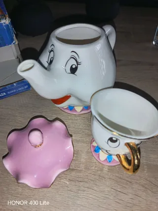 Tetera y Taza Bella y Bestia