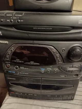 Mini cadena Philips CD