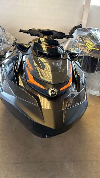 Moto de agua Sea-Doo GTX 230 3 plazas 2021