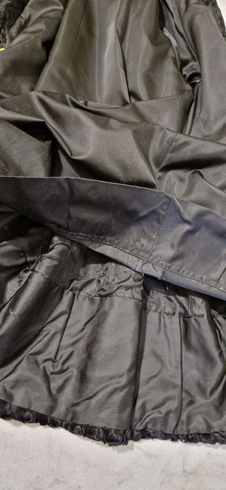 Pelliccia Astrakan Nera Autentica