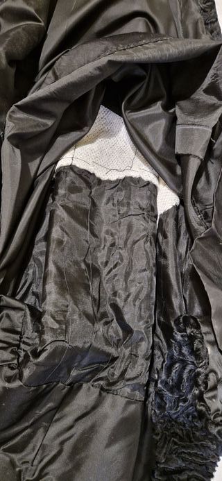 Pelliccia Astrakan Nera Autentica