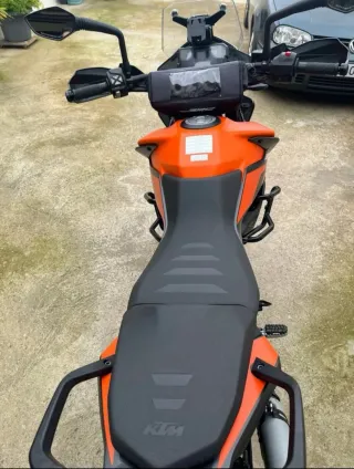 KTM Adventure 390