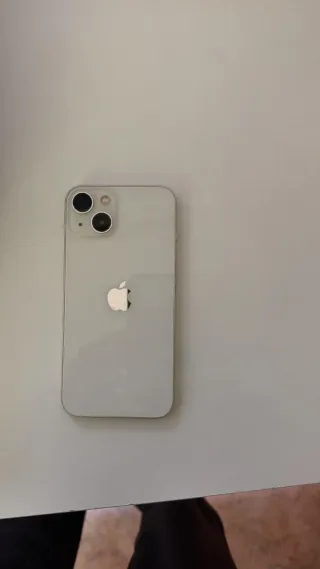 iPhone 13 blanco lo vendo en para piezas