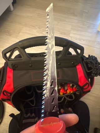 Serrucho Milwaukee Rojo