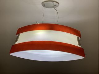 Lampada soffitto moderna rossa e bianca