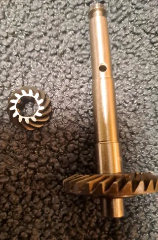 Juego de engranajes fueraborda