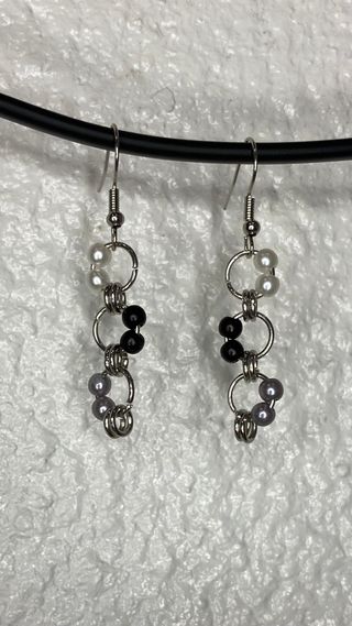 Pendientes artesanales de acero