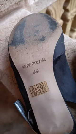 Zapatos de tacón negros de tela,raso talla 39