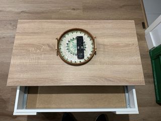 Mesa auxiliar centro madera y blanco