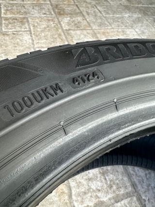 Neumáticos 245/45 R18 BRIDGESTONE