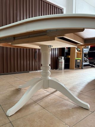 Mesa comedor extensible Liatorp y 4 sillas