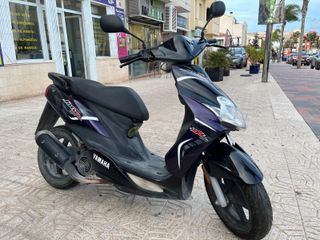Yamaha Jog refrigerada por aire