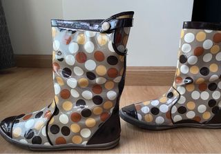 Botas de agua lunares