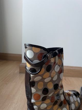 Botas de agua lunares