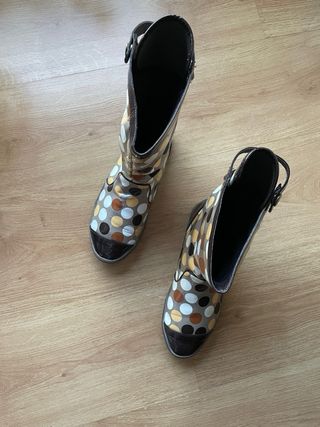 Botas de agua lunares