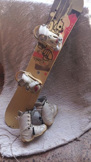 Tabla marca palmer y botas snowboard nº38
