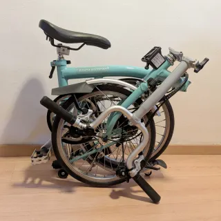 Brompton 6 velocidades con cubiertas Tannus