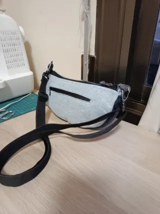 Bolso artesanal vaquero único