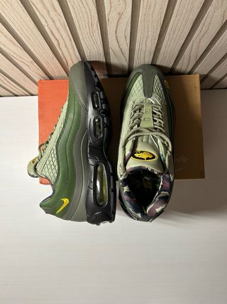 Nike Air Max 95 Verde Militar/Amarillo