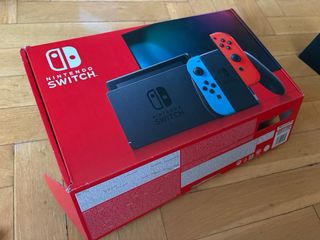 Nintendo Switch + Accesorios + SSD 64GB