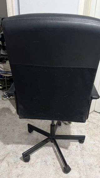 Silla de oficina IKEA negra